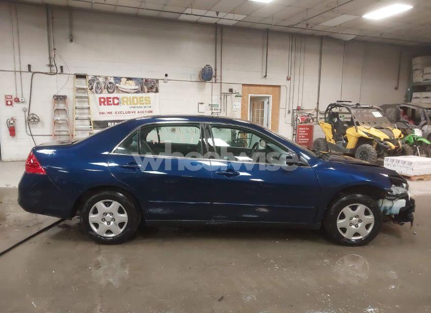 Photo 13 of 2006 Honda Accord 2.4 LX (VIN 1HGCM56486A058127)