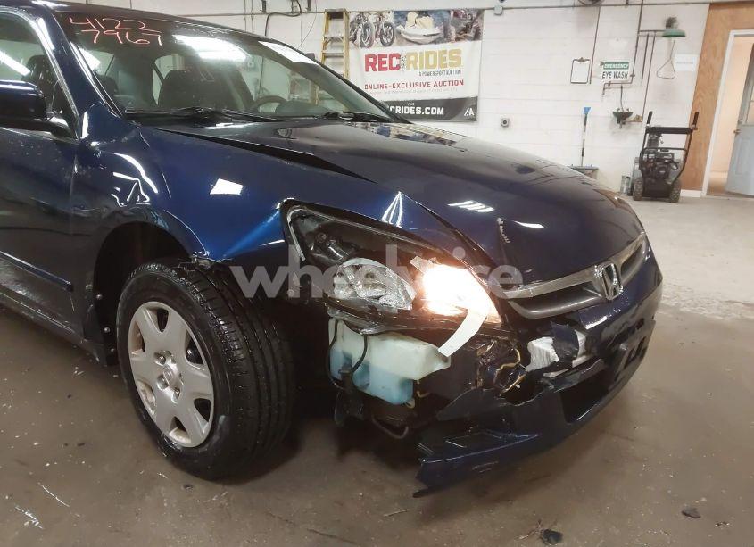 Photo 6 of 2006 Honda Accord 2.4 LX (VIN 1HGCM56486A058127)