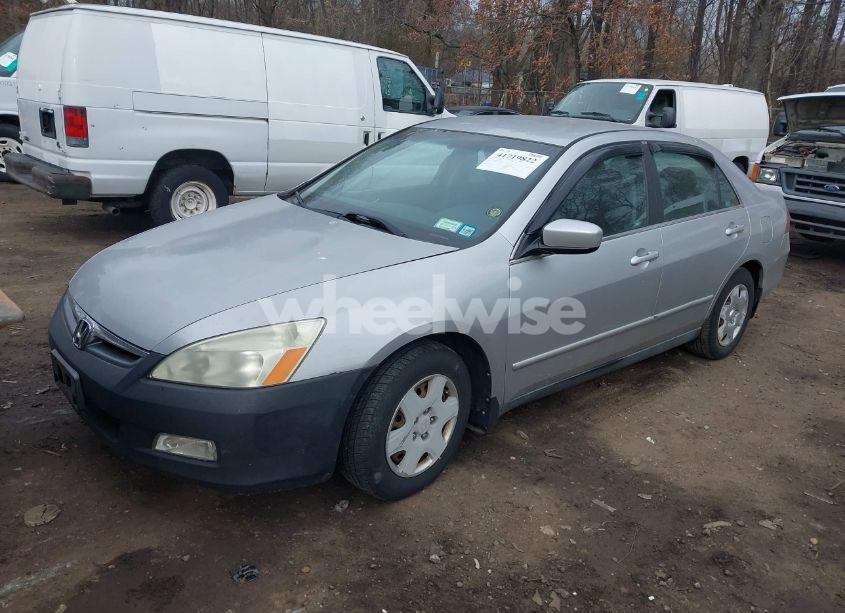 Photo 2 of 2006 Honda Accord 2.4 LX (VIN 1HGCM56486A095002)