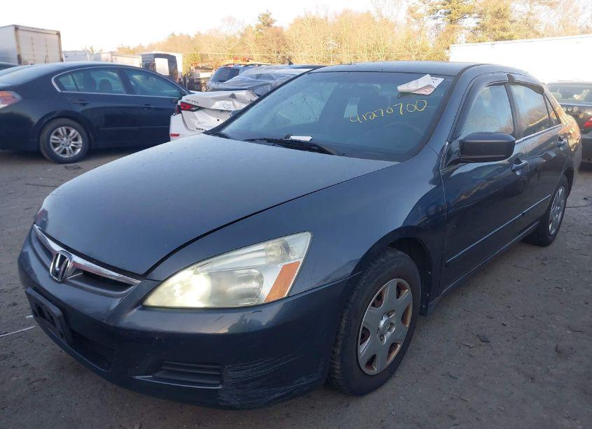 Photo 2 of 2006 Honda Accord 2.4 LX (VIN 1HGCM56486A148832)