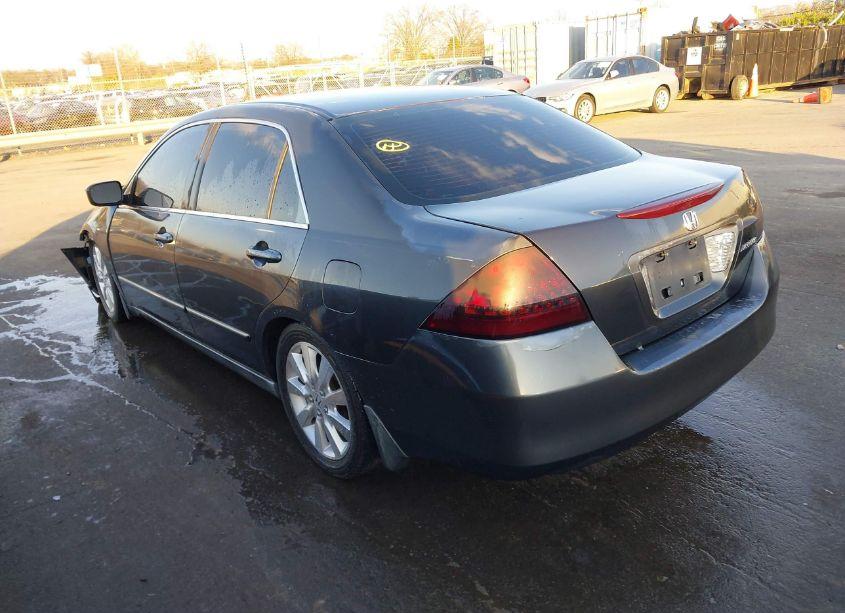 Photo 3 of 2007 Honda Accord 2.4 LX (VIN 1HGCM56487A077360)