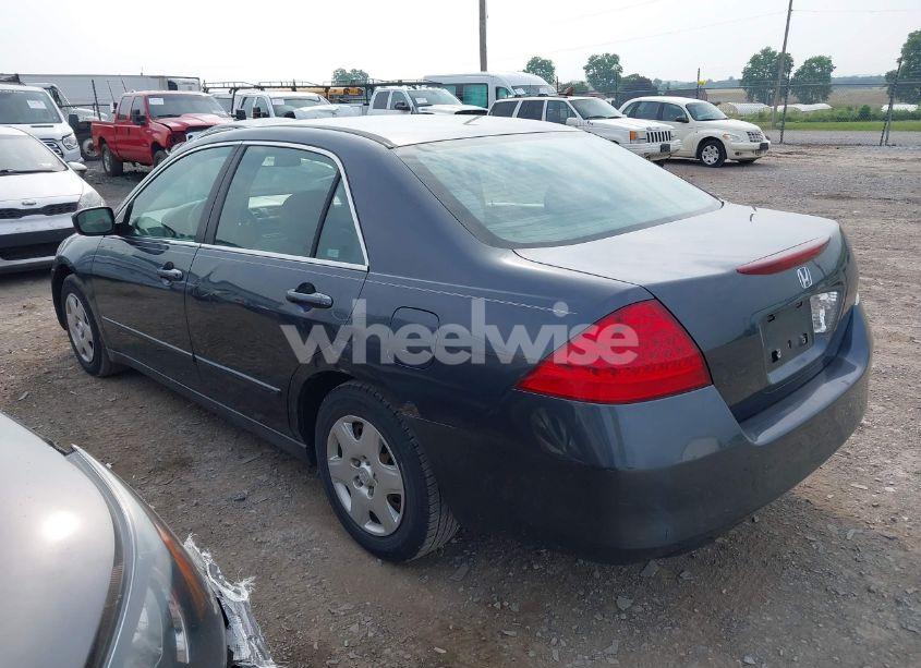 Photo 3 of 2007 Honda Accord 2.4 LX (VIN 1HGCM56487A084275)