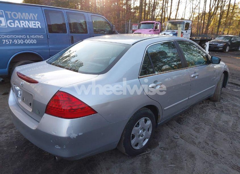 Photo 4 of 2007 Honda Accord 2.4 LX (VIN 1HGCM56487A101205)