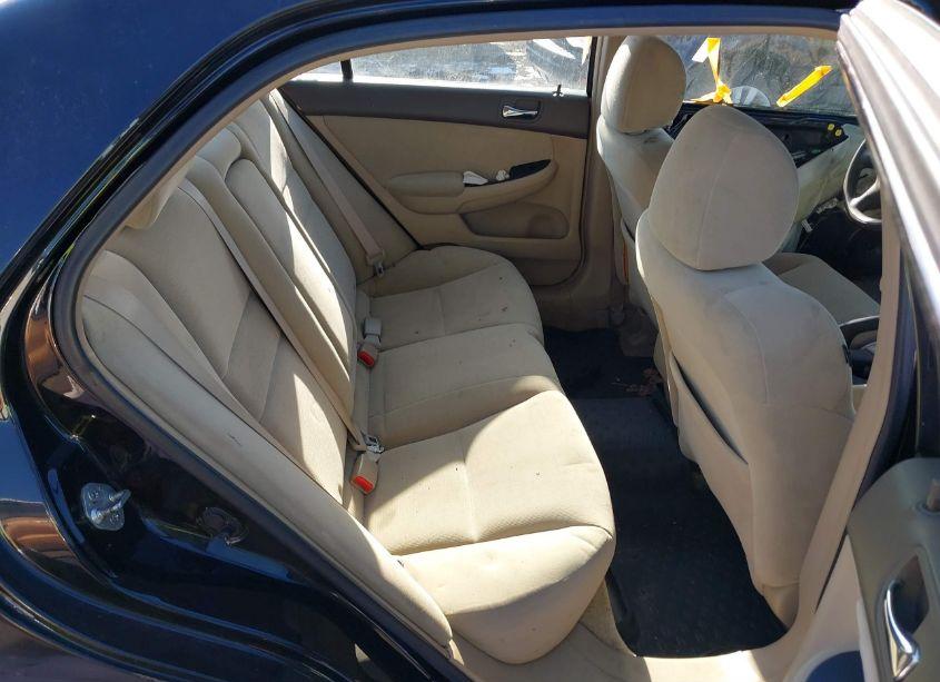 Photo 8 of 2007 Honda Accord 2.4 LX (VIN 1HGCM56487A149836)