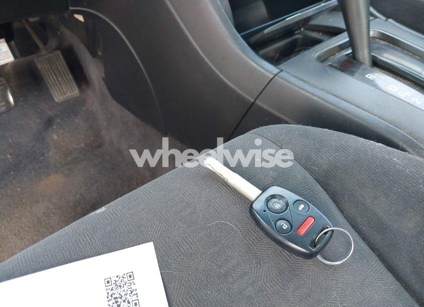 Photo 11 of 2005 Honda Accord 2.4 LX (VIN 1HGCM56495A028097)