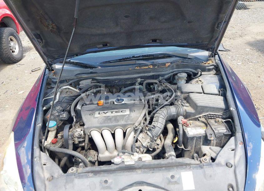 Photo 10 of 2005 Honda Accord 2.4 LX (VIN 1HGCM56495A056675)