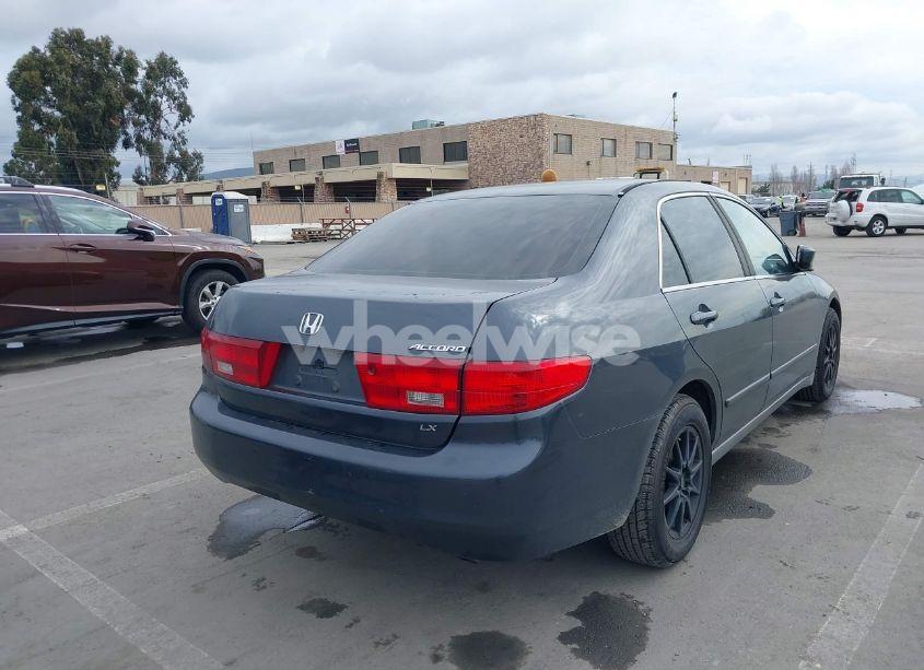 Photo 4 of 2005 Honda Accord 2.4 LX (VIN 1HGCM56495A057888)