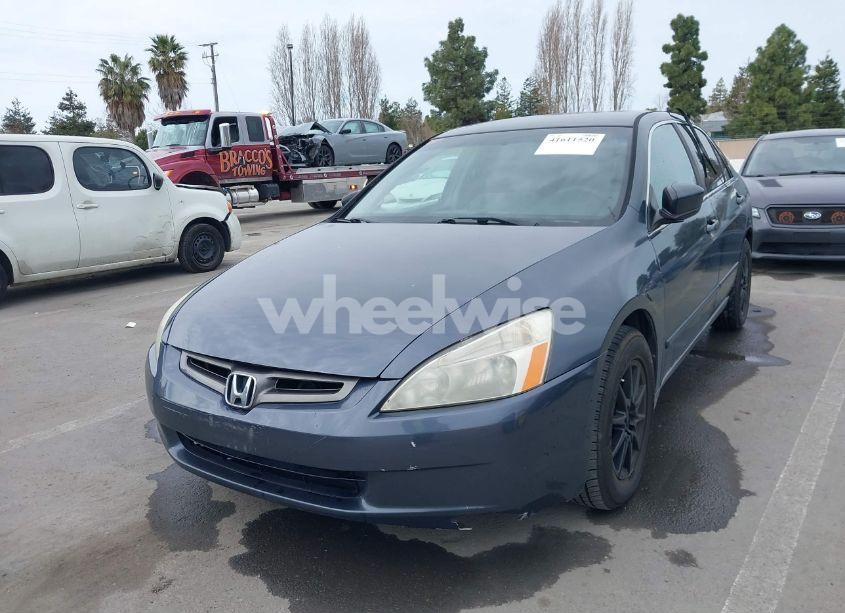 Photo 6 of 2005 Honda Accord 2.4 LX (VIN 1HGCM56495A057888)