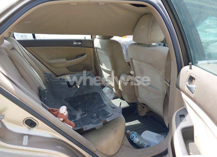 Photo 8 of 2005 Honda Accord 2.4 LX (VIN 1HGCM56495A120214)