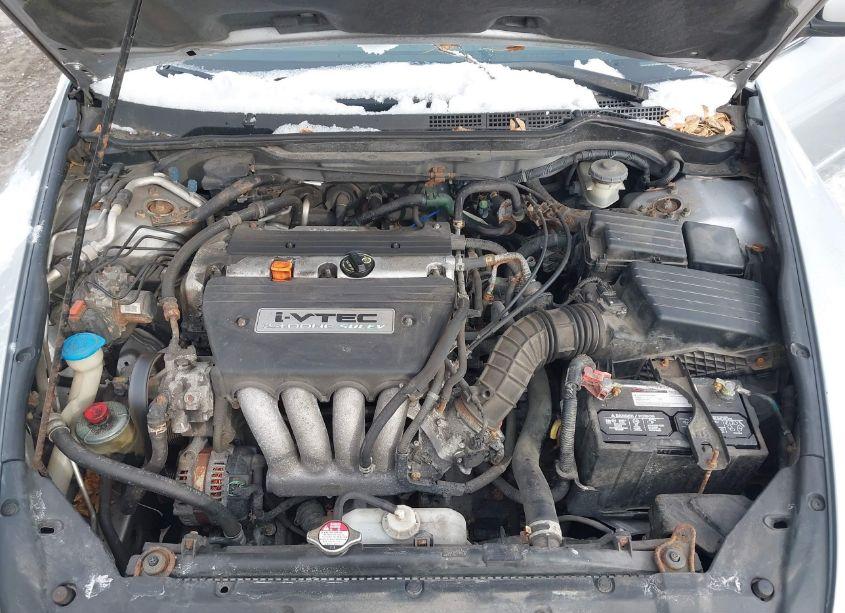 Photo 10 of 2005 Honda Accord 2.4 LX (VIN 1HGCM56495A123386)