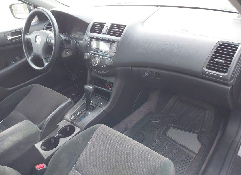 Photo 5 of 2005 Honda Accord 2.4 LX (VIN 1HGCM56495A123386)