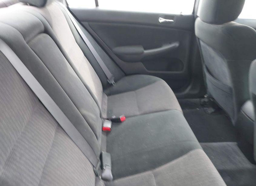 Photo 8 of 2005 Honda Accord 2.4 LX (VIN 1HGCM56495A123386)