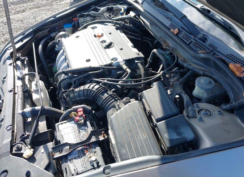 Photo 10 of 2005 Honda Accord 2.4 LX (VIN 1HGCM56495A192630)