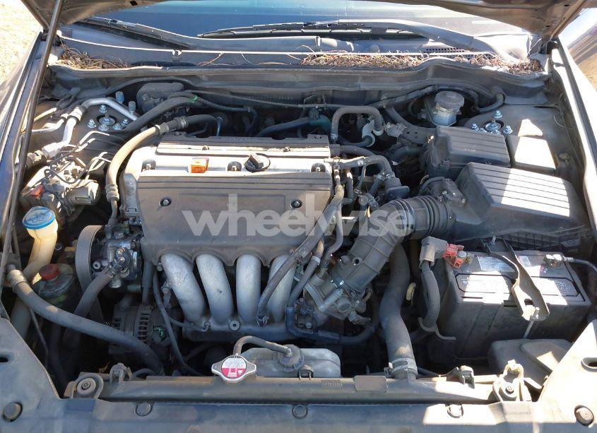 Photo 10 of 2006 Honda Accord 2.4 LX (VIN 1HGCM56496A066463)