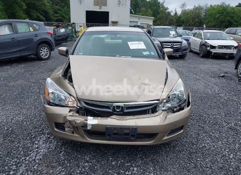 Photo 6 of 2006 Honda Accord 2.4 LX (VIN 1HGCM56496A135555)