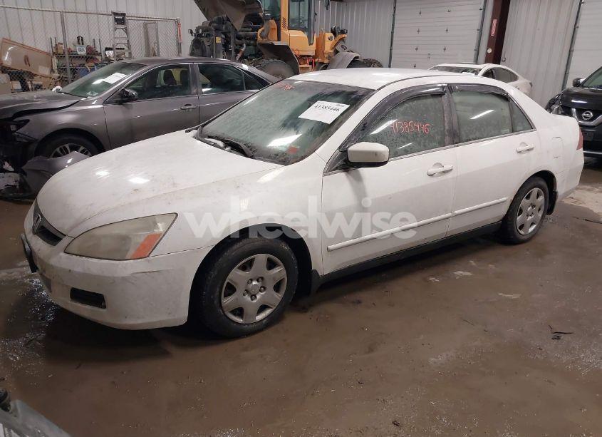 Photo 2 of 2007 Honda Accord 2.4 LX (VIN 1HGCM56497A027339)