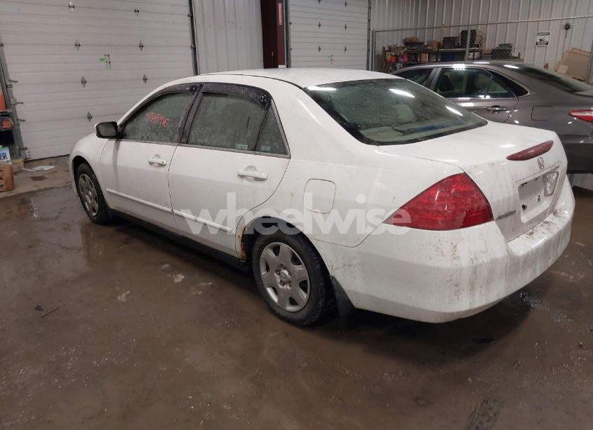 Photo 3 of 2007 Honda Accord 2.4 LX (VIN 1HGCM56497A027339)