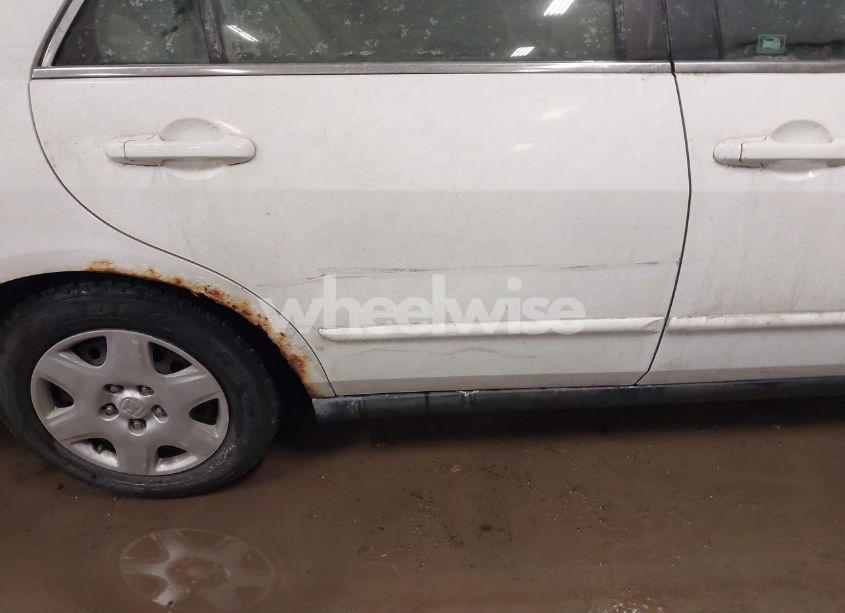 Photo 6 of 2007 Honda Accord 2.4 LX (VIN 1HGCM56497A027339)