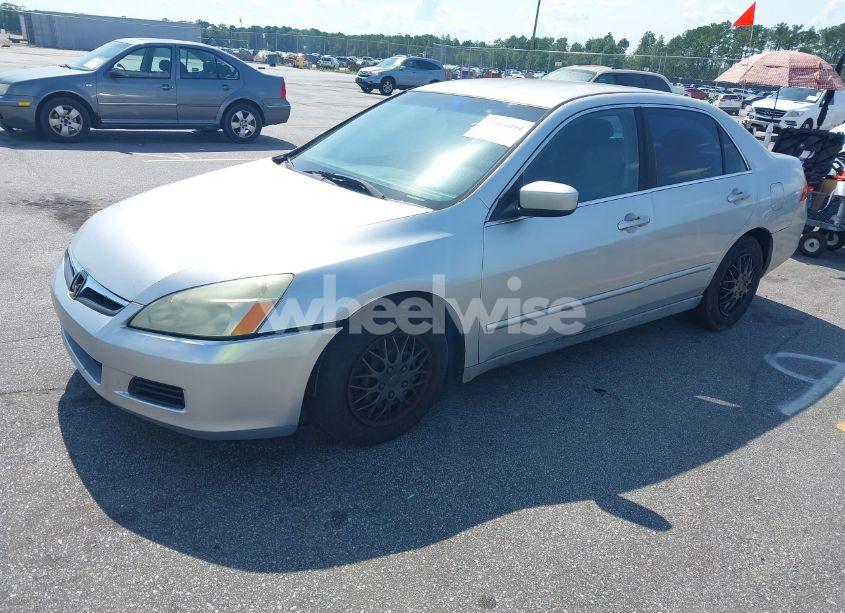 Photo 2 of 2007 Honda Accord 2.4 LX (VIN 1HGCM56497A105232)