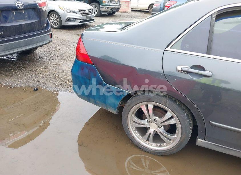 Photo 13 of 2007 Honda Accord 2.4 LX (VIN 1HGCM56497A116201)