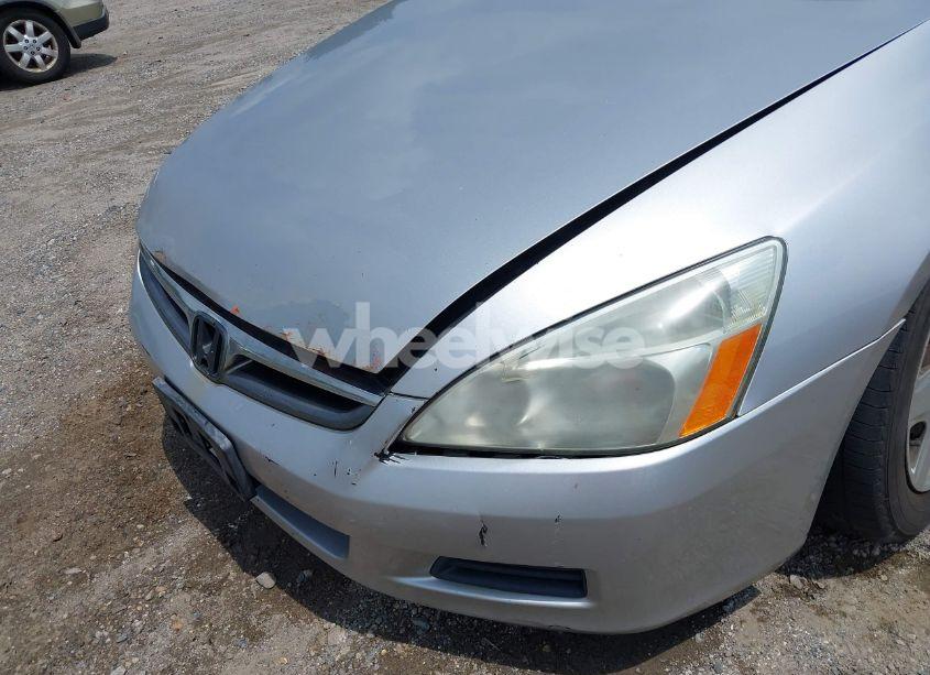 Photo 12 of 2007 Honda Accord 2.4 LX (VIN 1HGCM56497A214015)