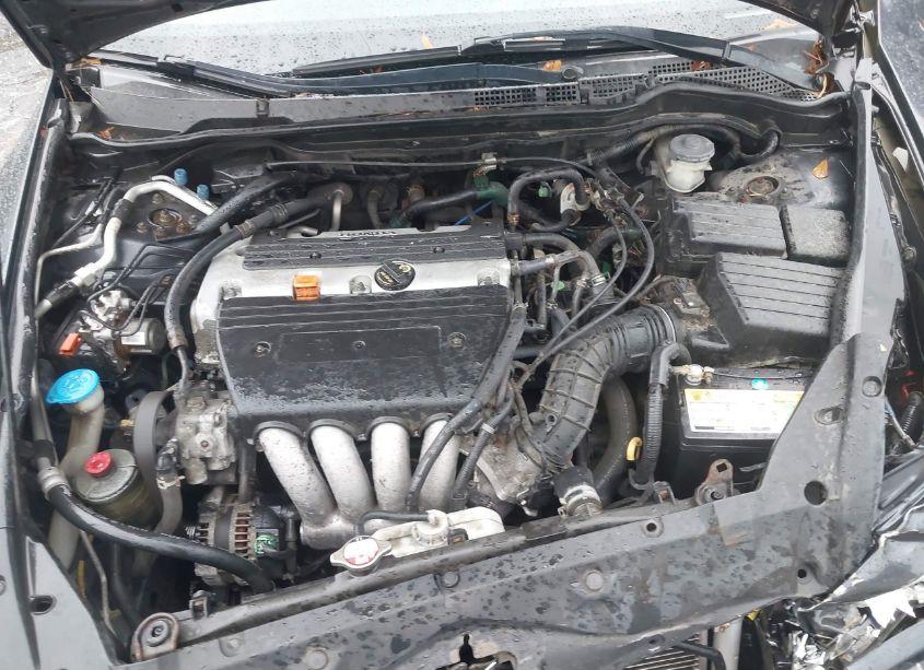 Photo 10 of 2005 Honda Accord 2.4 LX (VIN 1HGCM564X5A151696)