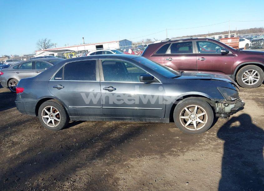 Photo 13 of 2005 Honda Accord 2.4 LX (VIN 1HGCM564X5A155506)