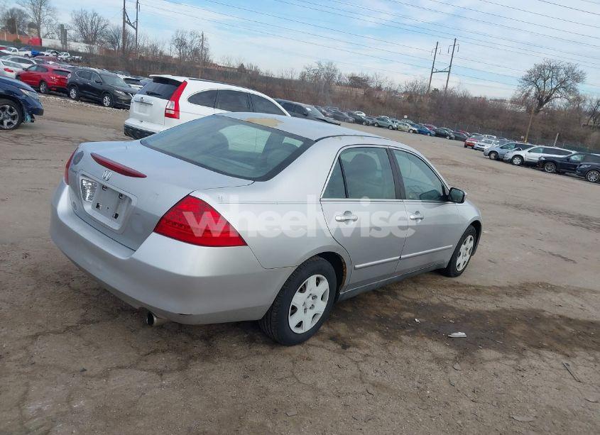 Photo 4 of 2006 Honda Accord 2.4 LX (VIN 1HGCM564X6A078413)