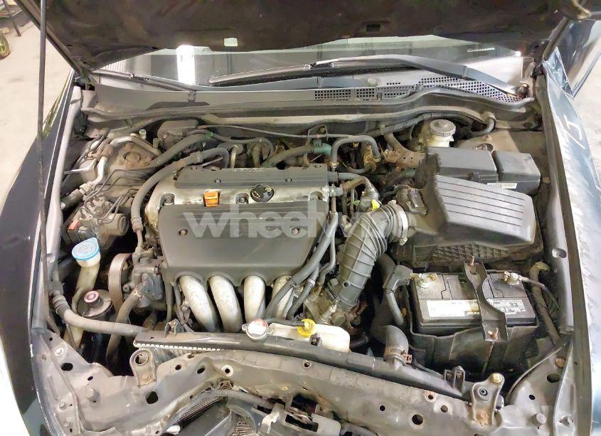 Photo 10 of 2006 Honda Accord 2.4 LX (VIN 1HGCM564X6A177796)