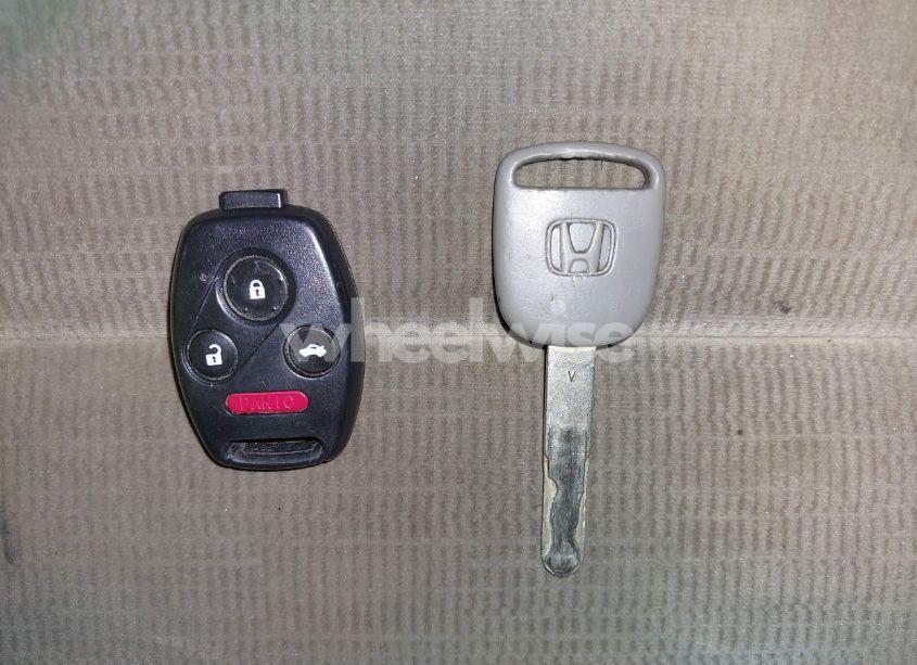 Photo 11 of 2006 Honda Accord 2.4 LX (VIN 1HGCM564X6A177796)