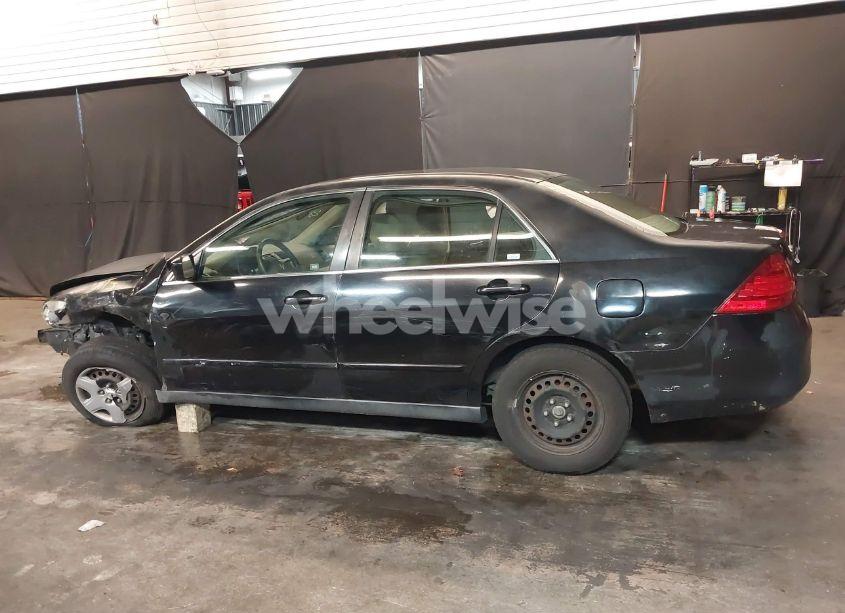 Photo 15 of 2006 Honda Accord 2.4 LX (VIN 1HGCM564X6A177796)