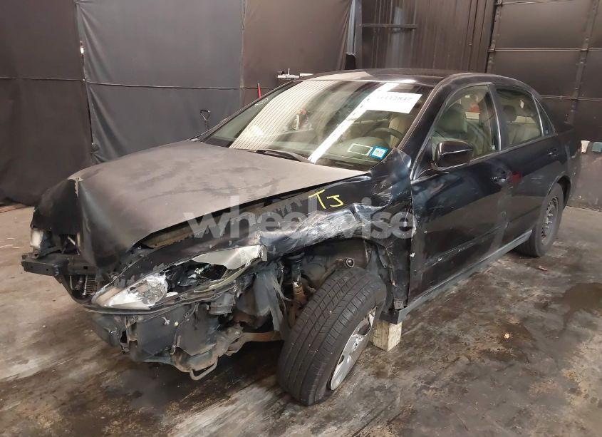 Photo 2 of 2006 Honda Accord 2.4 LX (VIN 1HGCM564X6A177796)