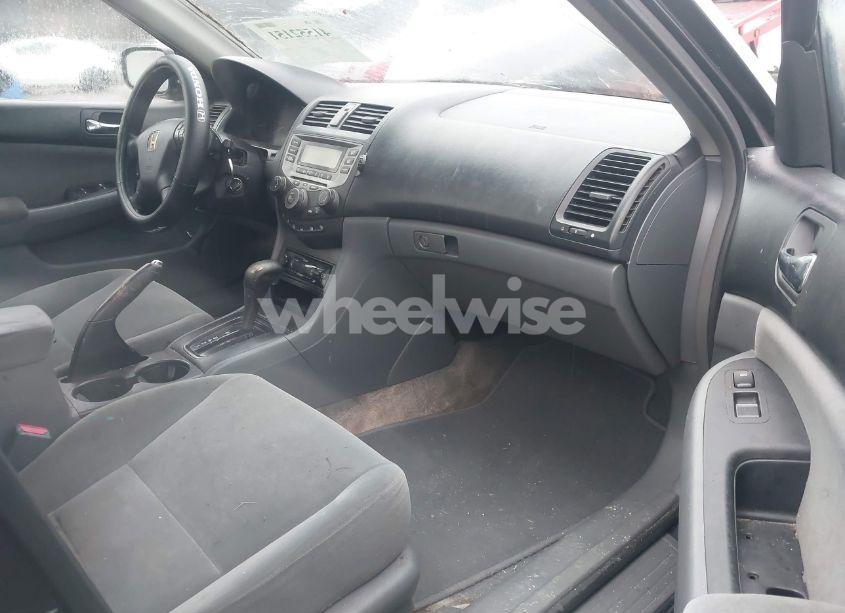 Photo 5 of 2007 Honda Accord 2.4 LX (VIN 1HGCM564X7A073844)