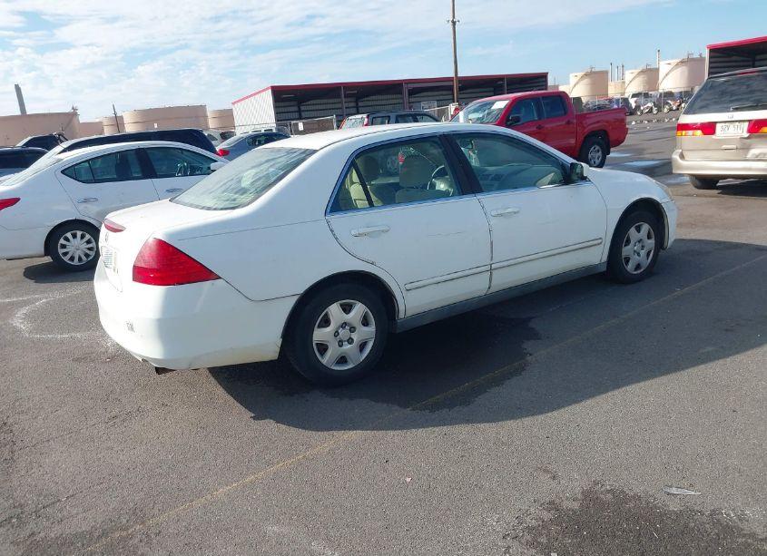 Photo 4 of 2007 Honda Accord 2.4 LX (VIN 1HGCM564X7A149028)