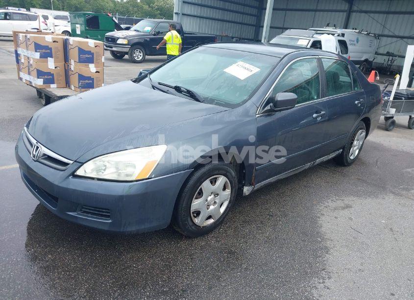 Photo 2 of 2007 Honda Accord 2.4 LX (VIN 1HGCM564X7A210376)