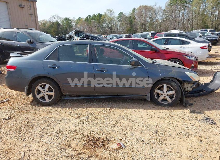 Photo 13 of 2003 Honda Accord 2.4 EX (VIN 1HGCM56603A085139)