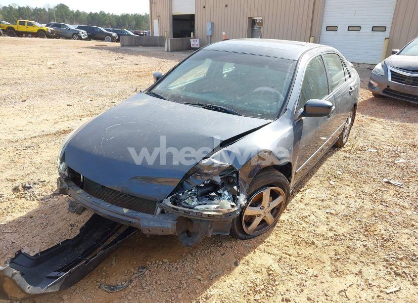 Photo 2 of 2003 Honda Accord 2.4 EX (VIN 1HGCM56603A085139)