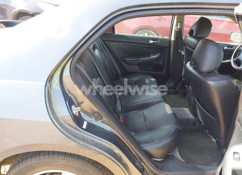 Photo 8 of 2003 Honda Accord 2.4 EX (VIN 1HGCM56603A085139)