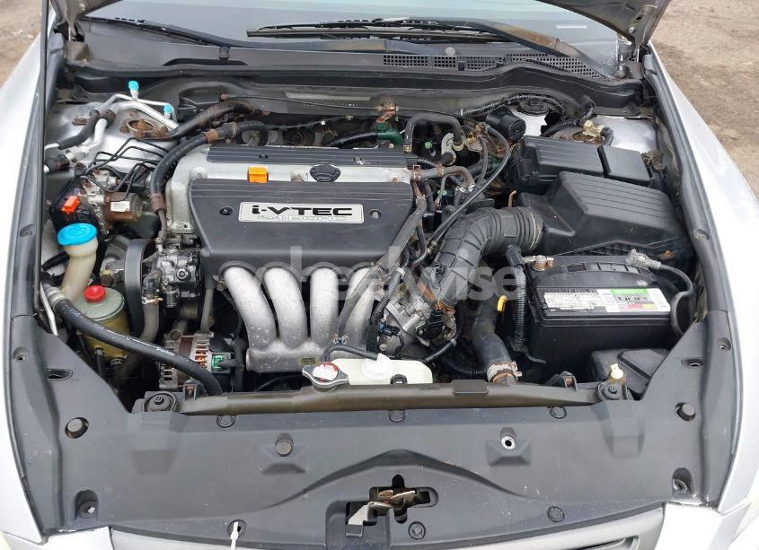 Photo 10 of 2003 Honda Accord 2.4 EX (VIN 1HGCM56603A101520)