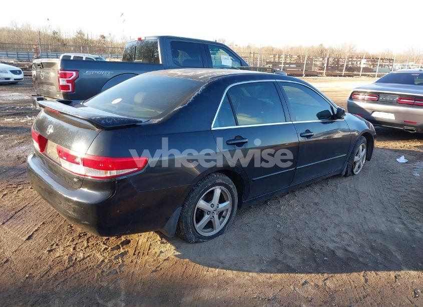 Photo 4 of 2003 Honda Accord 2.4 EX (VIN 1HGCM56613A038752)