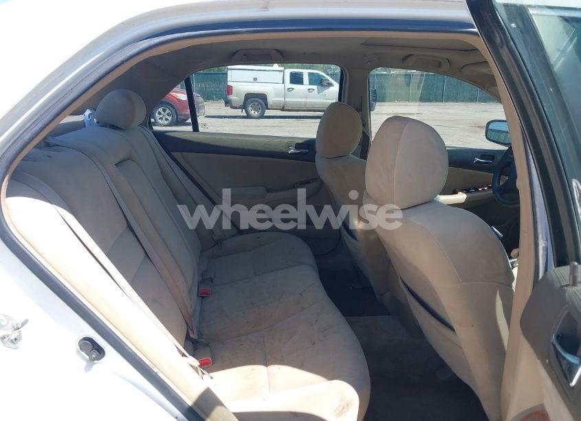 Photo 8 of 2003 Honda Accord 2.4 EX (VIN 1HGCM56613A092830)