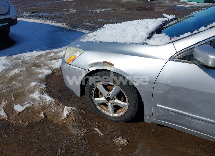 Photo 13 of 2003 Honda Accord 2.4 EX (VIN 1HGCM56613A093475)