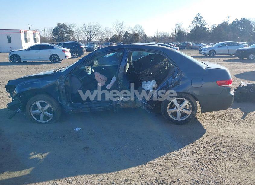 Photo 13 of 2004 Honda Accord 2.4 EX (VIN 1HGCM56614A045766)