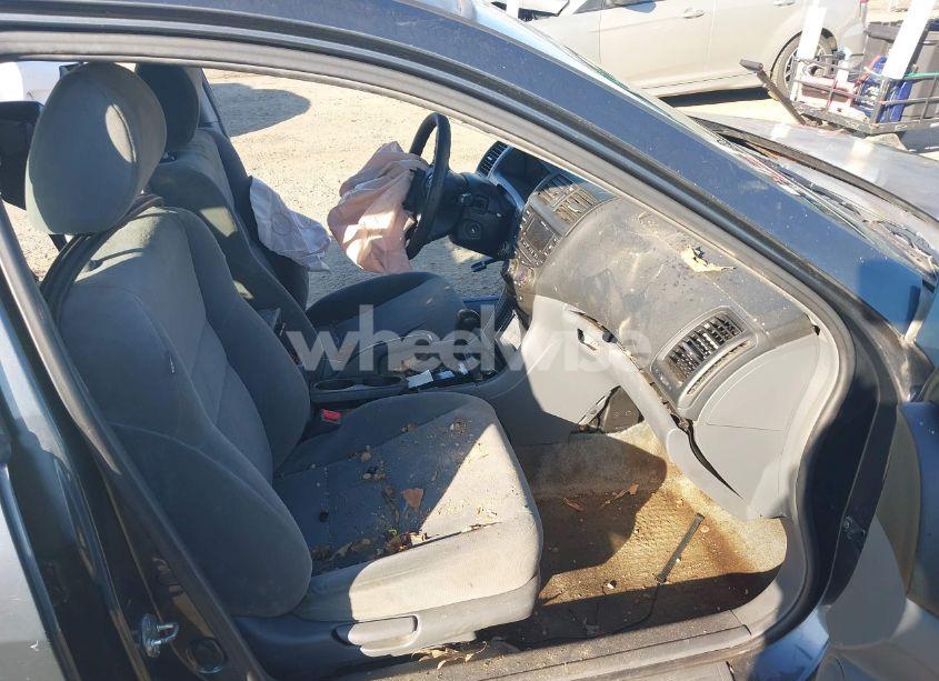 Photo 5 of 2004 Honda Accord 2.4 EX (VIN 1HGCM56614A045766)