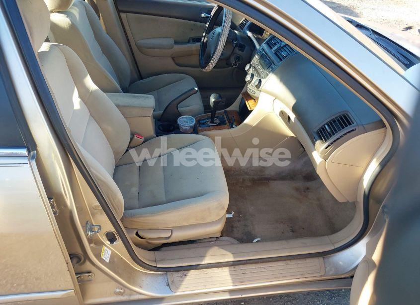 Photo 5 of 2004 Honda Accord 2.4 EX (VIN 1HGCM56614A080033)