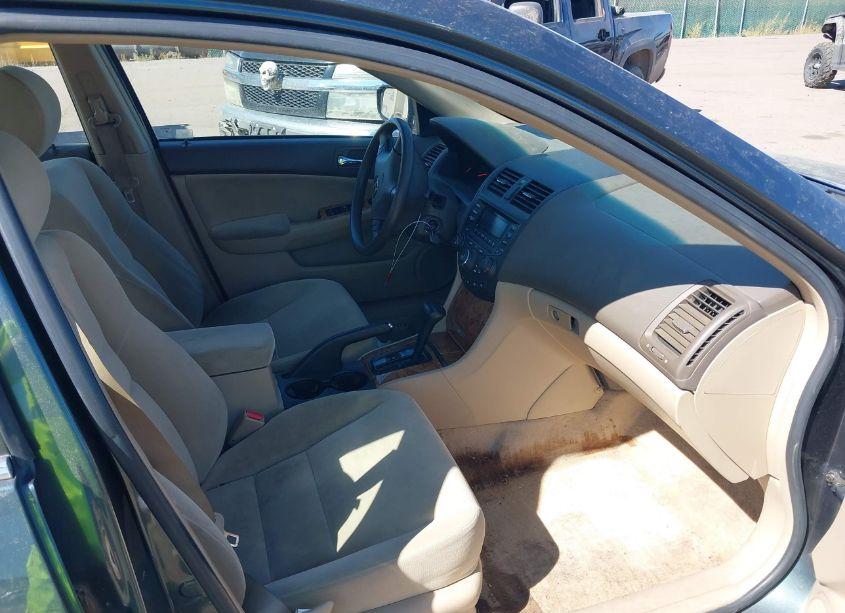 Photo 5 of 2004 Honda Accord 2.4 EX (VIN 1HGCM56624A065167)