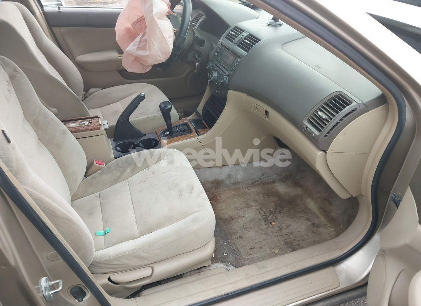 Photo 5 of 2004 Honda Accord 2.4 EX (VIN 1HGCM56624A152051)