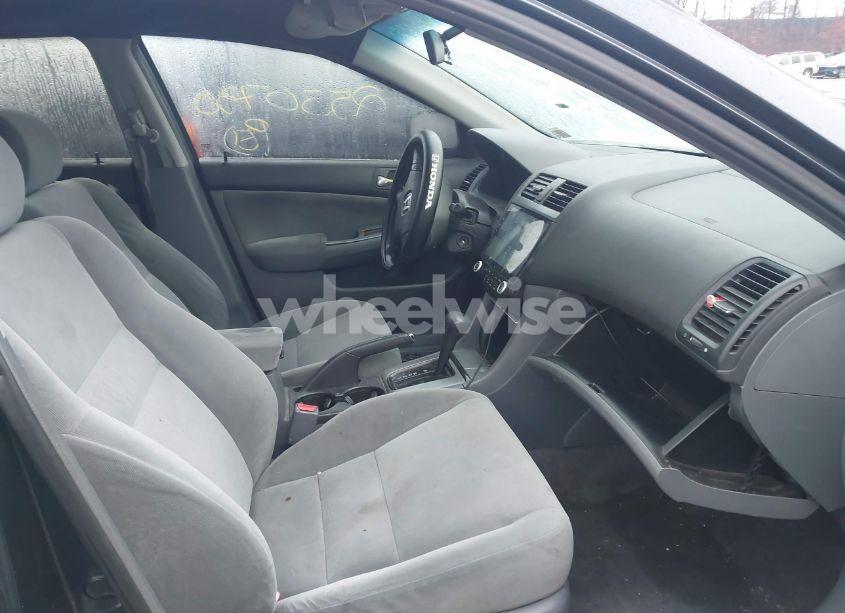 Photo 5 of 2003 Honda Accord 2.4 EX (VIN 1HGCM56633A085149)