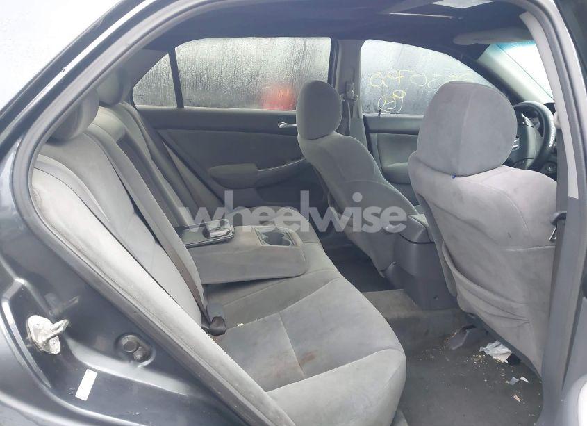 Photo 8 of 2003 Honda Accord 2.4 EX (VIN 1HGCM56633A085149)
