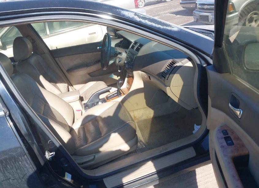 Photo 5 of 2003 Honda Accord 2.4 EX (VIN 1HGCM56633A111877)